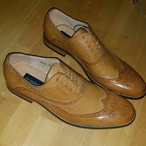 NWOT UV SIGNATURE Light Brown Oxford Dress Shoes